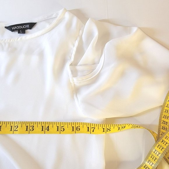 Cold Shoulder Top Scoop Neck Size L - Picture 8 of 10